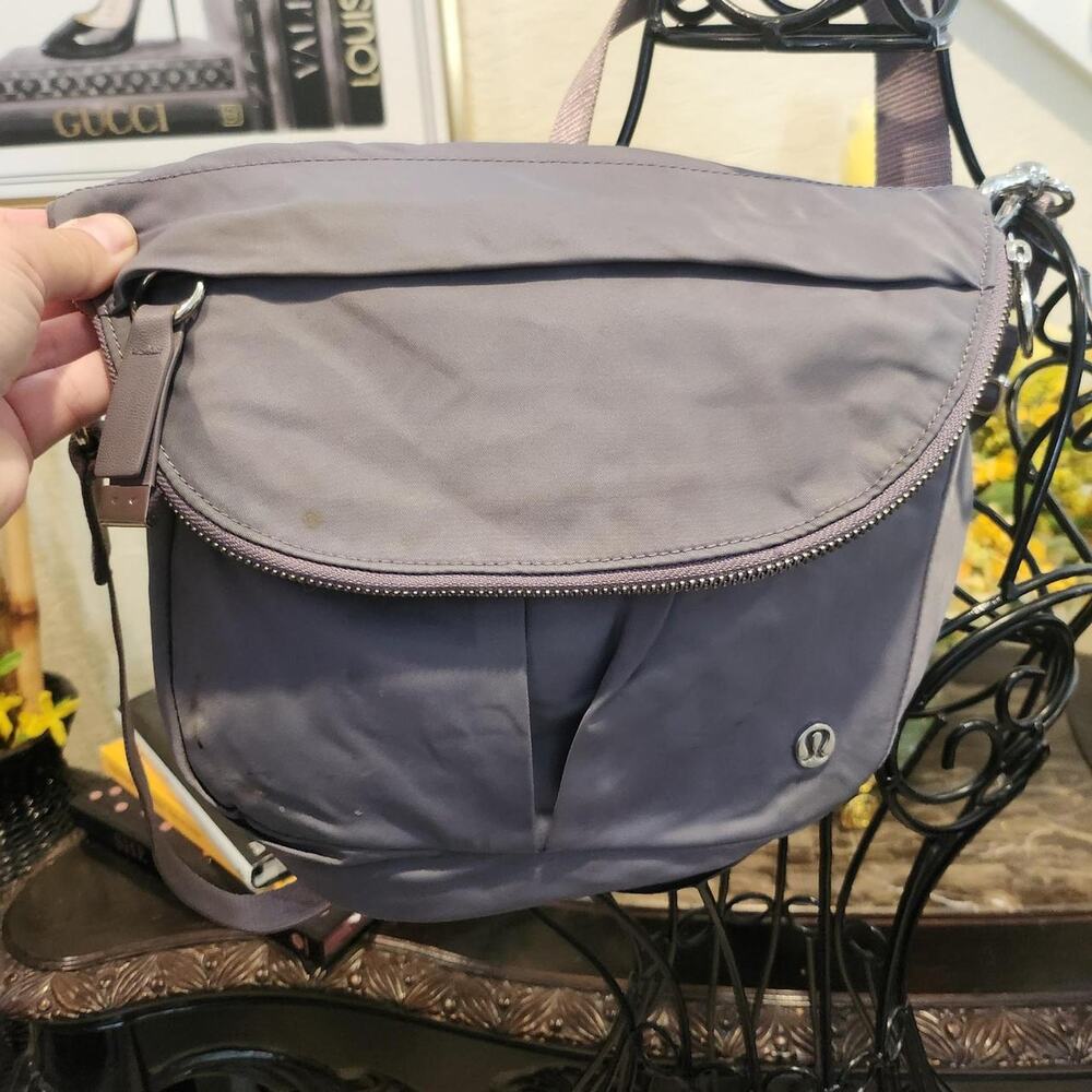 Lululemon All Night Festival Bag